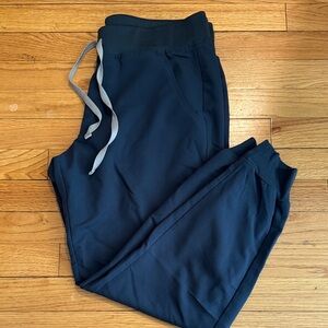 Figs Dark Harbor Zamora - Medium Petite Jogger Scrub Pants